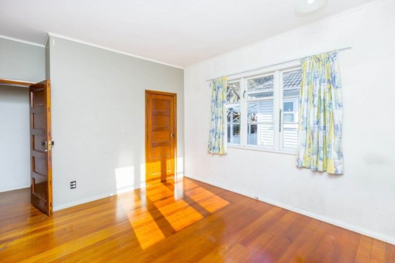 Photo of property in 869a High Street, Boulcott, Lower Hutt, 5011