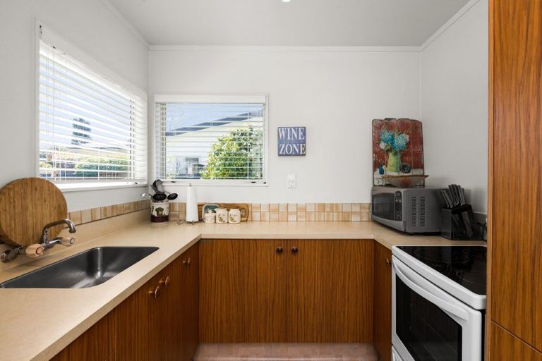 Photo of property in 30a Peddie Street, Taradale, Napier, 4112
