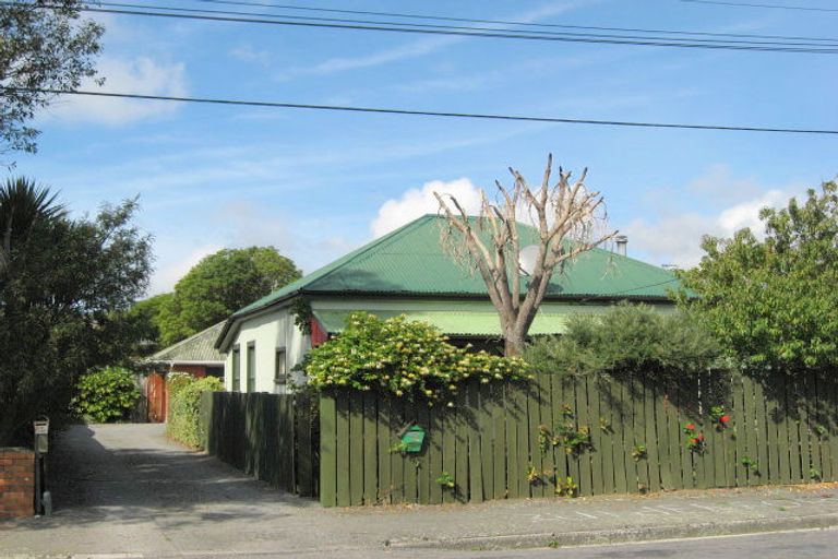 Photo of property in 1/28 Grafton Street, Waltham, Christchurch, 8011