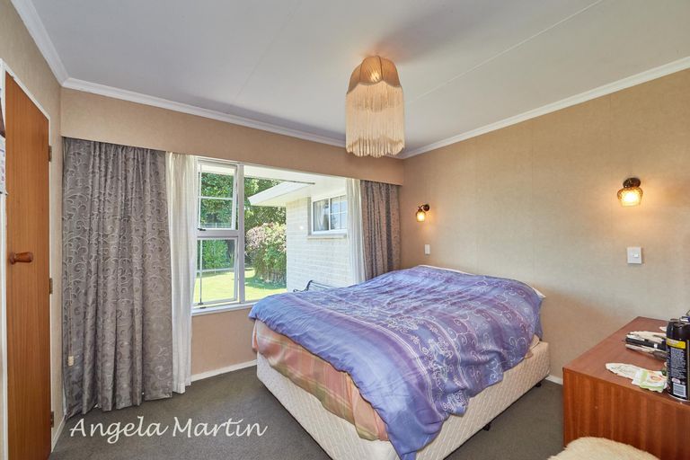 Photo of property in 41 Humphries Place, Awapuni, Palmerston North, 4412