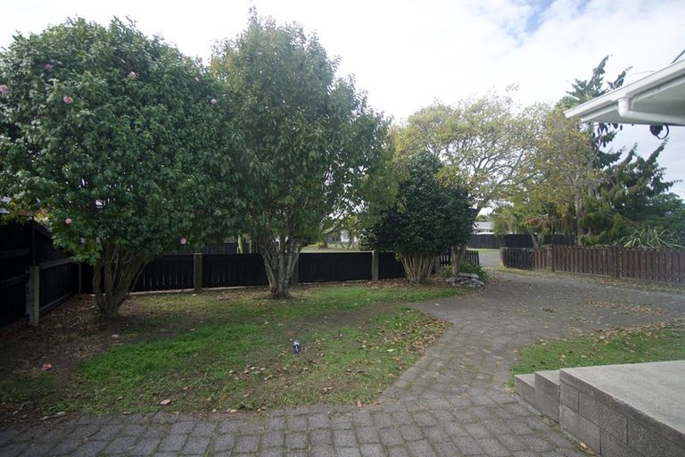 Photo of property in 9 Panair Crescent, Hillcrest, Hamilton, 3216