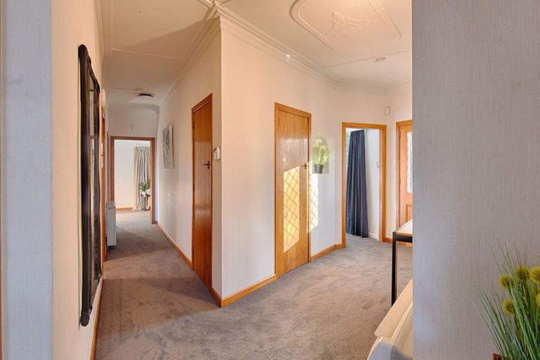 Photo of property in 10 Seymour Street, Gore, 9710