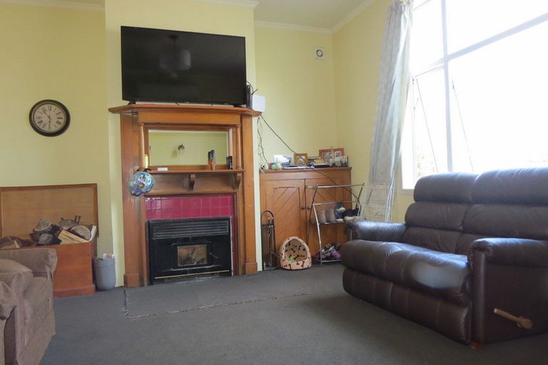Photo of property in 3 Mckenzie Street, Fairlie, 7925