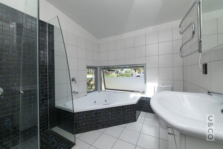 Photo of property in 353 Taylor Road, Helensville, Waimauku, 0882