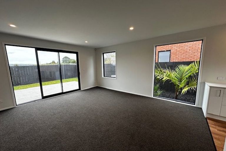 Photo of property in 4 Huljich Way, Hobsonville, Auckland, 0616