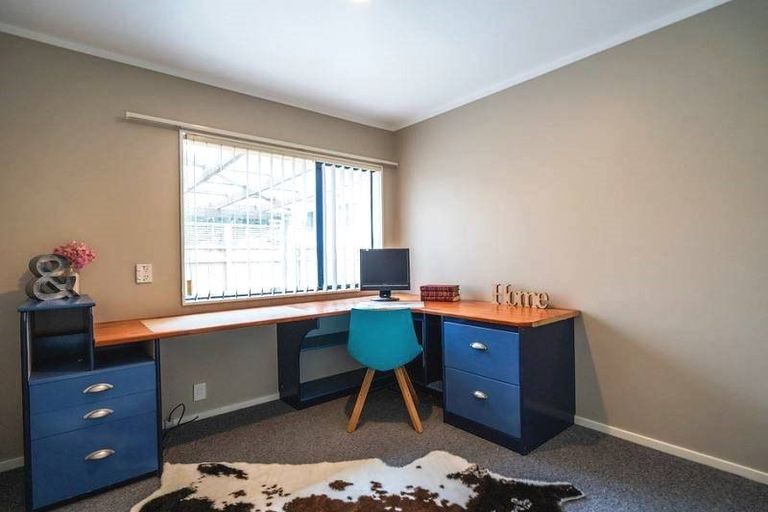 Photo of property in 55a Golf Road, Paraparaumu Beach, Paraparaumu, 5032