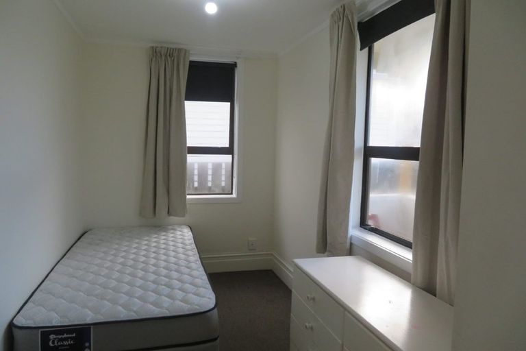 Photo of property in 35 Bay Street, Petone, Lower Hutt, 5012