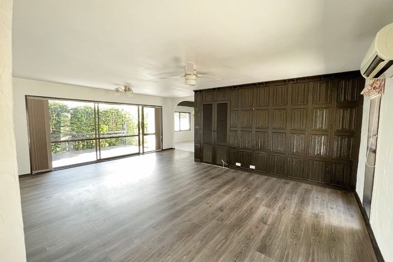 Photo of property in 2b Hazeldene Place, Opaheke, Papakura, 2113