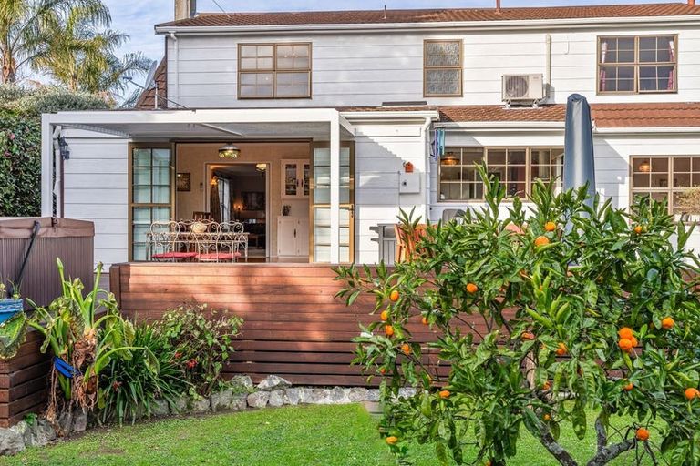 Photo of property in 7 River Glade, Waikanae, 5036