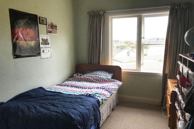 Photo of property in 25 Omar Street, Khandallah, Wellington, 6035