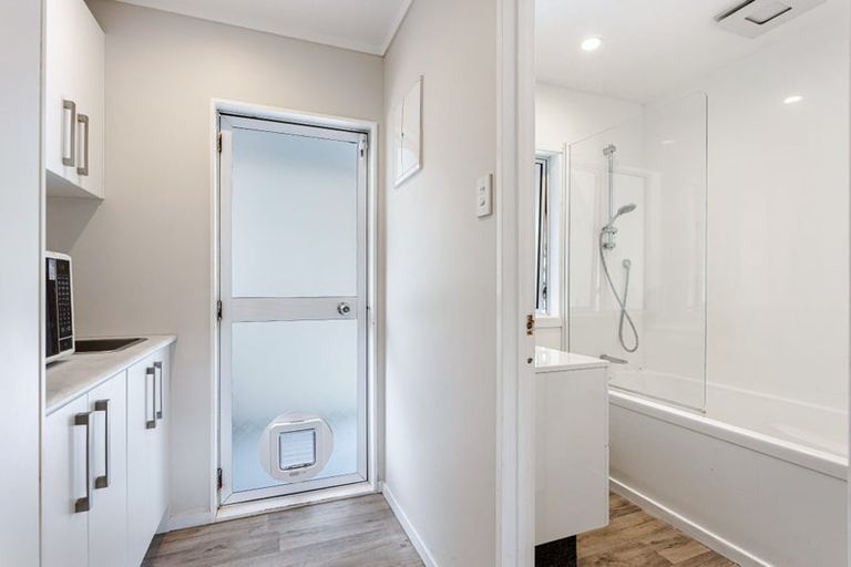 Photo of property in 9 Rheingold Place, Huapai, Kumeu, 0810