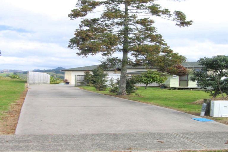 Photo of property in 21 Golden Hills Drive, Pauanui, Hikuai, 3579
