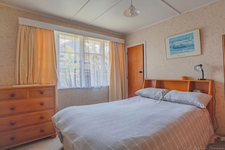 Photo of property in 38 Bouverie Street, Waimataitai, Timaru, 7910