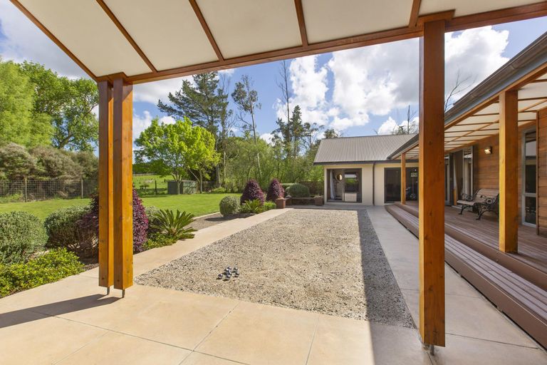 Photo of property in 330 Newell Road, Tamahere, Hamilton, 3283