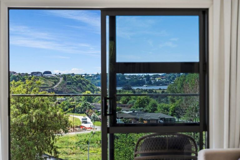 Photo of property in 62 Kinloch Drive, Bethlehem, Tauranga, 3110