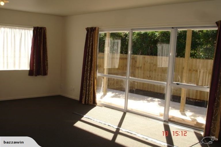 Photo of property in 14a Mildmay Road, Henderson, Auckland, 0610