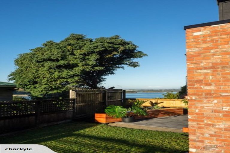 Photo of property in 2b Mason Street, Onerahi, Whangarei, 0110