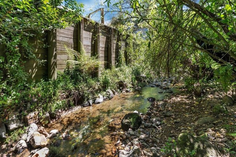 Photo of property in 254 Whau Valley Road, Whau Valley, Whangarei, 0112