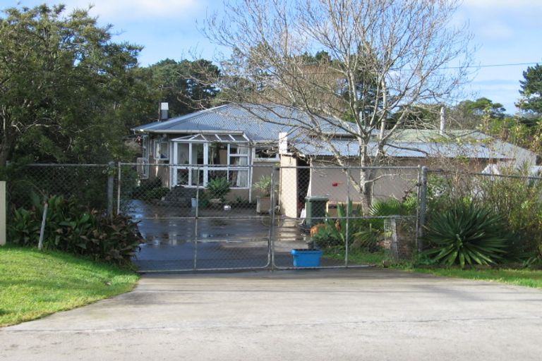 Photo of property in 8 Blue Gum Avenue, Silverdale, 0932