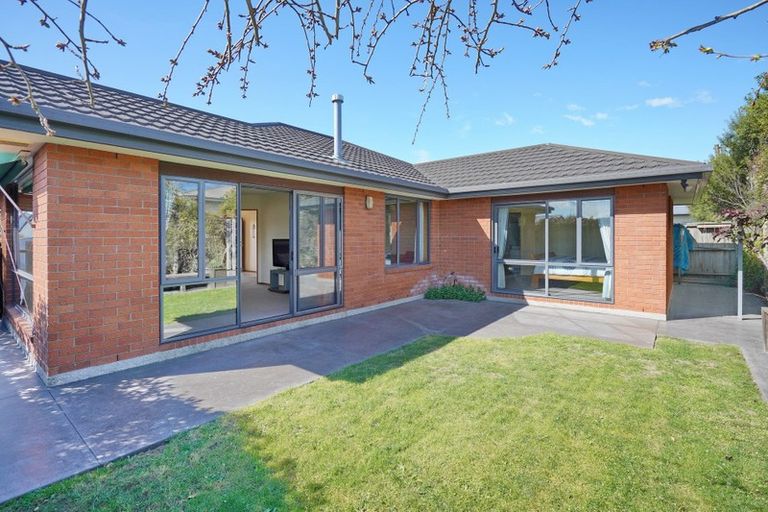 Photo of property in 2/82 Middleton Road, Upper Riccarton, Christchurch, 8041