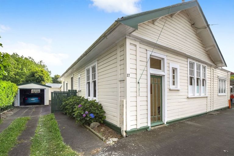 Photo of property in 17 Patumahoe Road, Patumahoe, Pukekohe, 2679