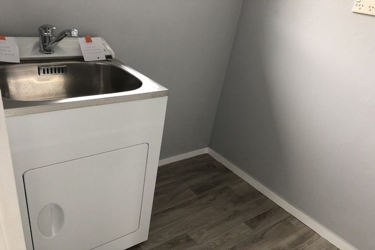 Photo of property in 40 Tremaine Avenue, Two Mile Bay, Taupo, 3330