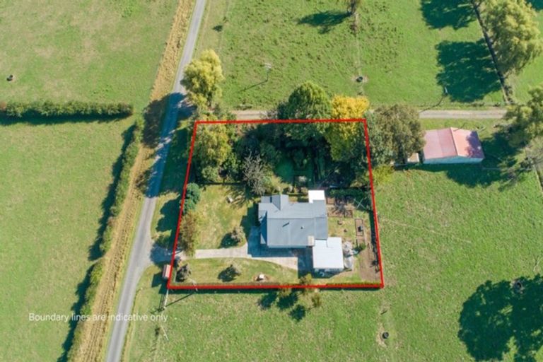 Photo of property in 92 No 8 Road Extn, Springdale, 3374