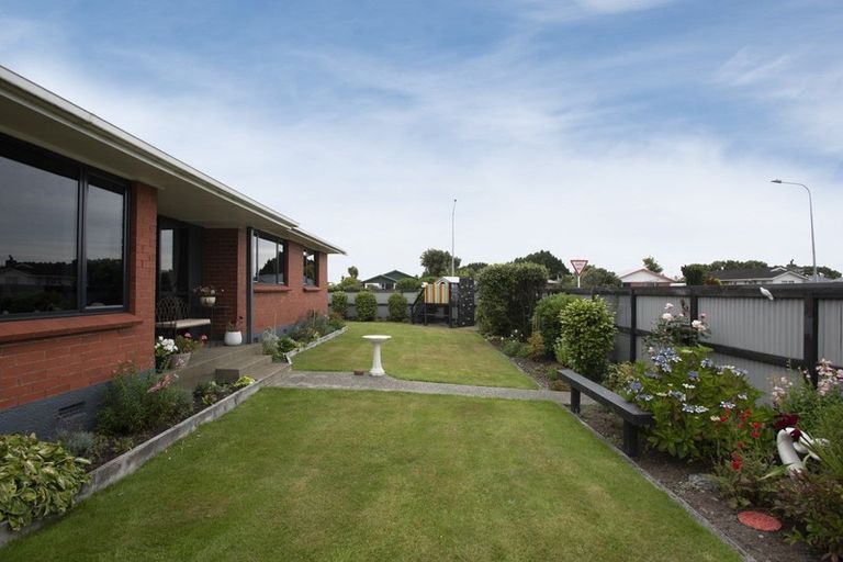 Photo of property in 100 Thornhill Street, Rockdale, Invercargill, 9812