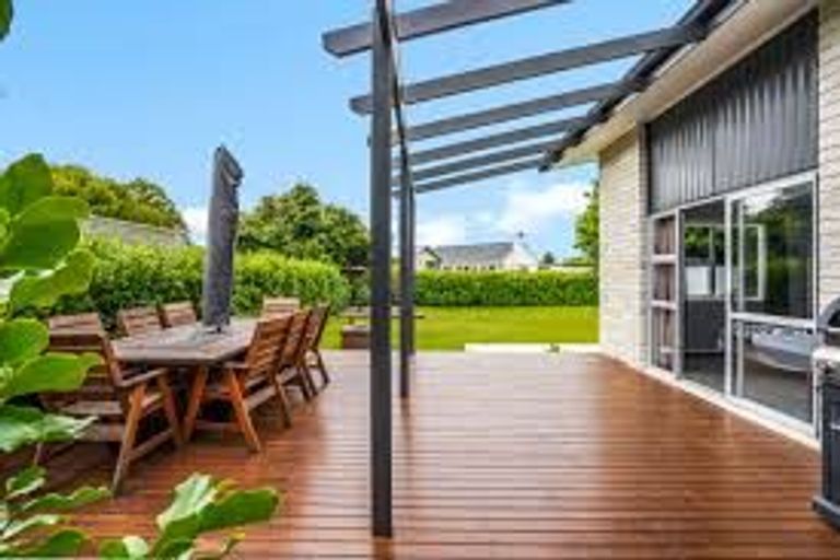 Photo of property in 3 Lovelock Place, Chartwell, Hamilton, 3210