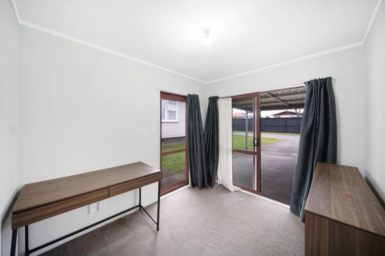 Photo of property in 20 Ronald Place, Manurewa, Auckland, 2102