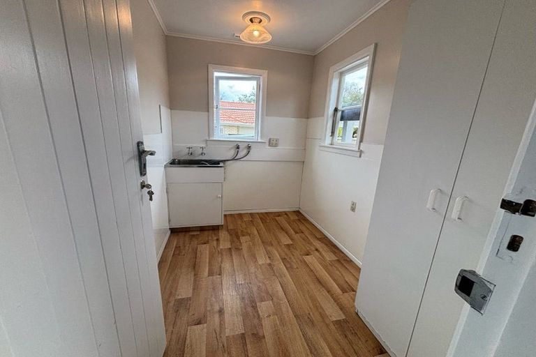 Photo of property in 31 Heretaunga Square, Silverstream, Upper Hutt, 5019