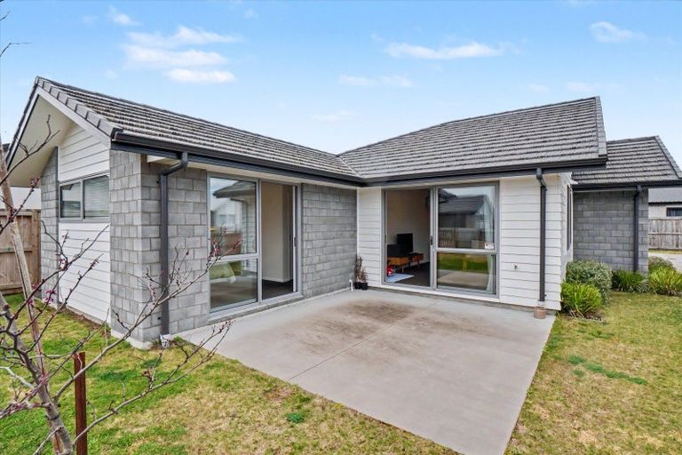 Photo of property in 7 Friesian Way, Papamoa, 3118