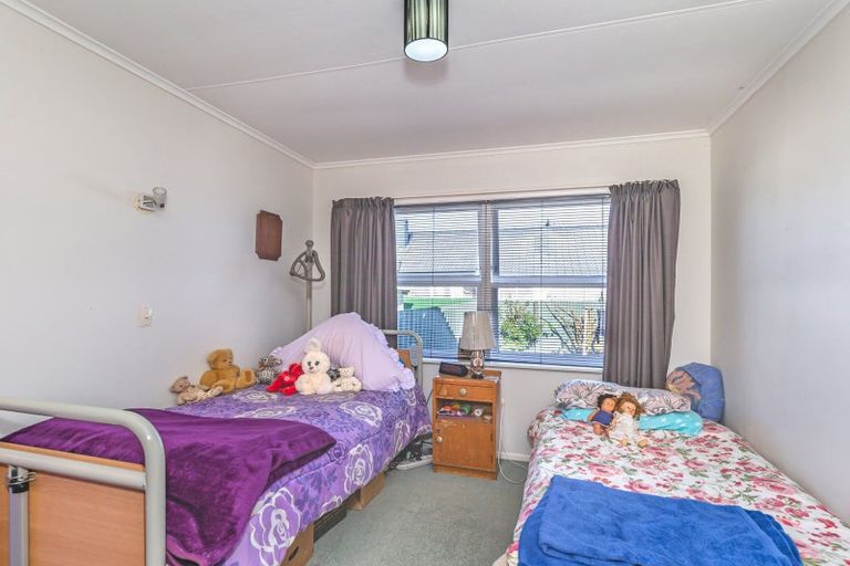 Photo of property in 2 Linley Place, Levin, 5510