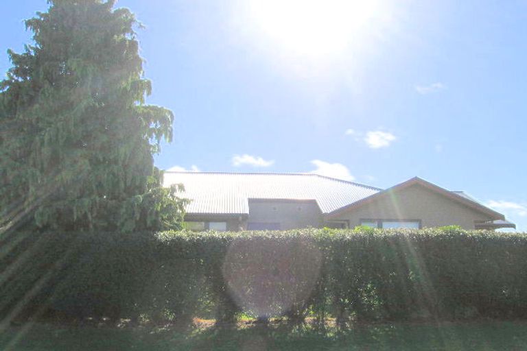 Photo of property in 1 Highmore Place, Brookfield, Tauranga, 3110