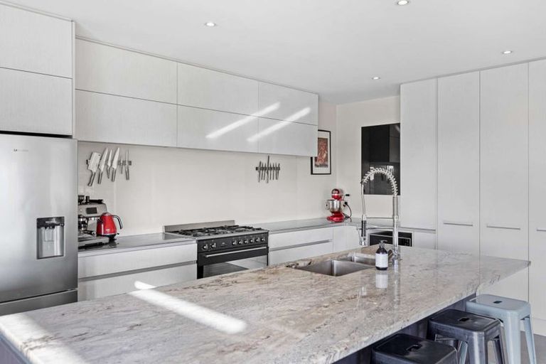 Photo of property in 9 Doncaster Court, Awapuni, Palmerston North, 4412