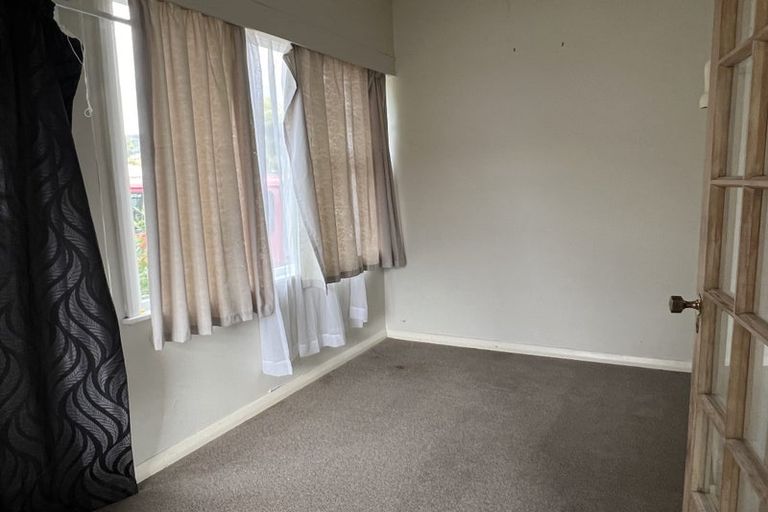Photo of property in 2 Burnton Street, Epuni, Lower Hutt, 5011