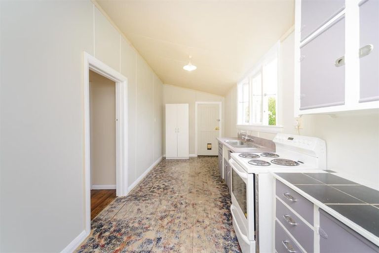 Photo of property in 14 Blackwell Street, Marton, 4710