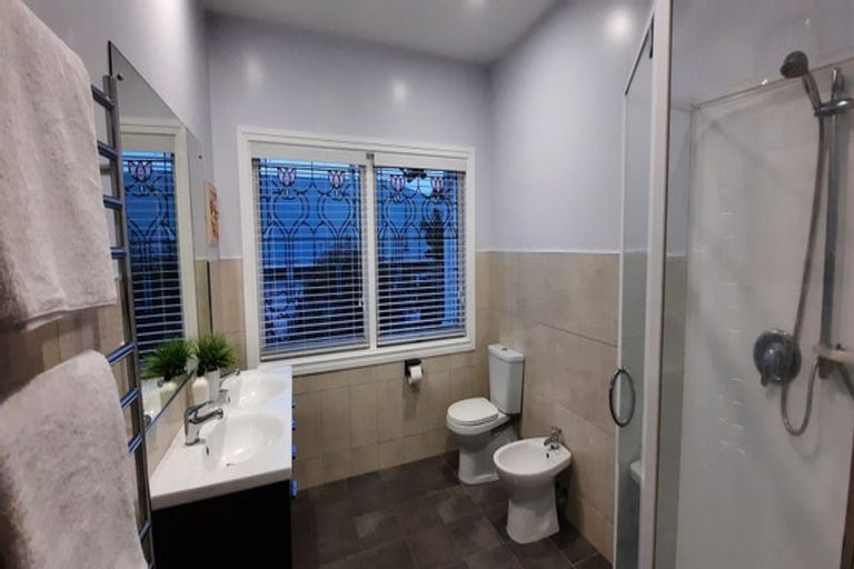 Photo of property in 361 Karori Road, Karori, Wellington, 6012