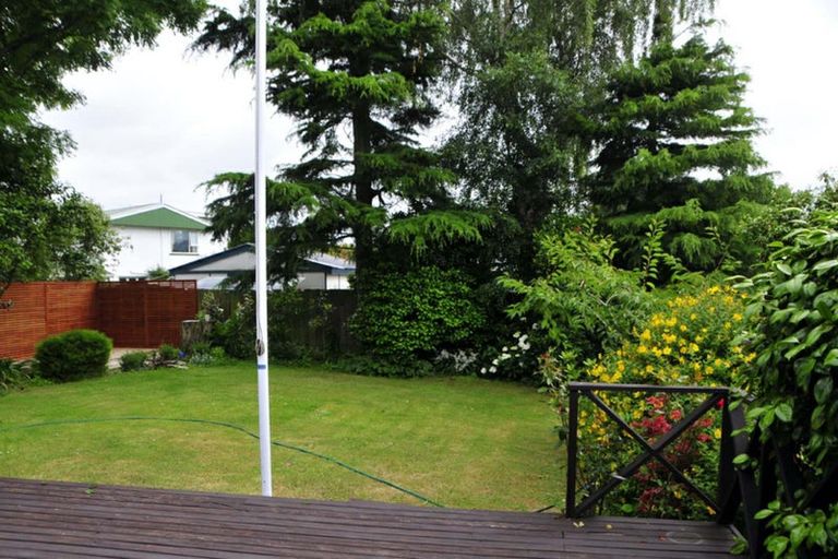 Photo of property in 6a Deepdale Street, Burnside, Christchurch, 8053