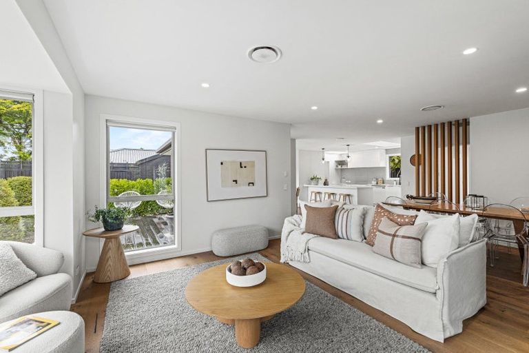 Photo of property in 2/23d Jacksons Road, Merivale, Christchurch, 8014