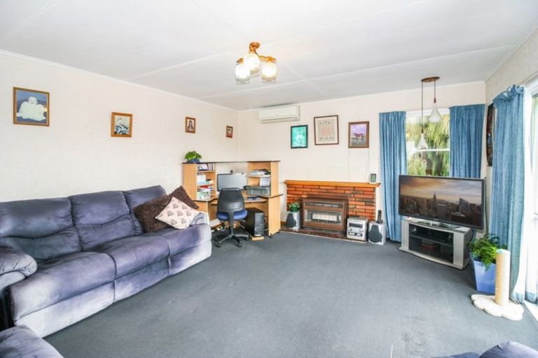 Photo of property in 22 Penrith Street, Westown, New Plymouth, 4310