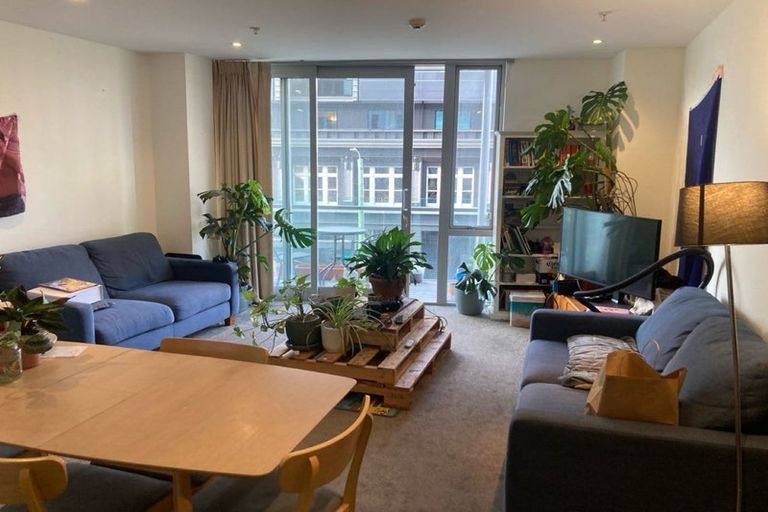 Photo of property in Elevate, 2/30a Taranaki Street, Te Aro, Wellington, 6011