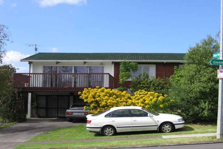 Photo of property in 15 Glenmore Road, Sunnyhills, Auckland, 2010