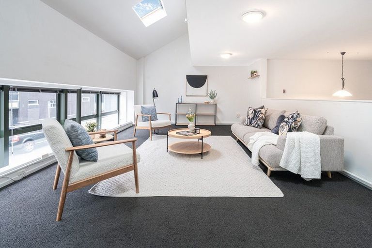 Photo of property in 1/14 Alpha Street, Te Aro, Wellington, 6011