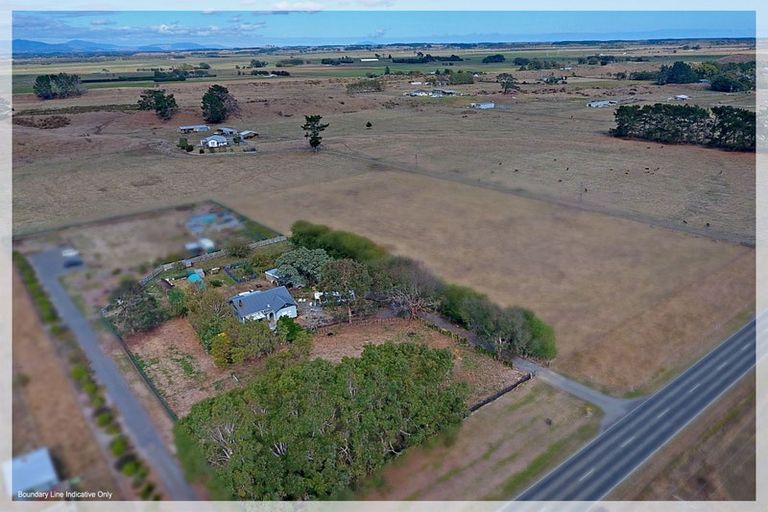 Photo of property in 332 Foxton Shannon Road, Foxton, 4893