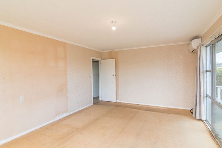 Photo of property in 8 Tawa Street, Waikanae, 5036