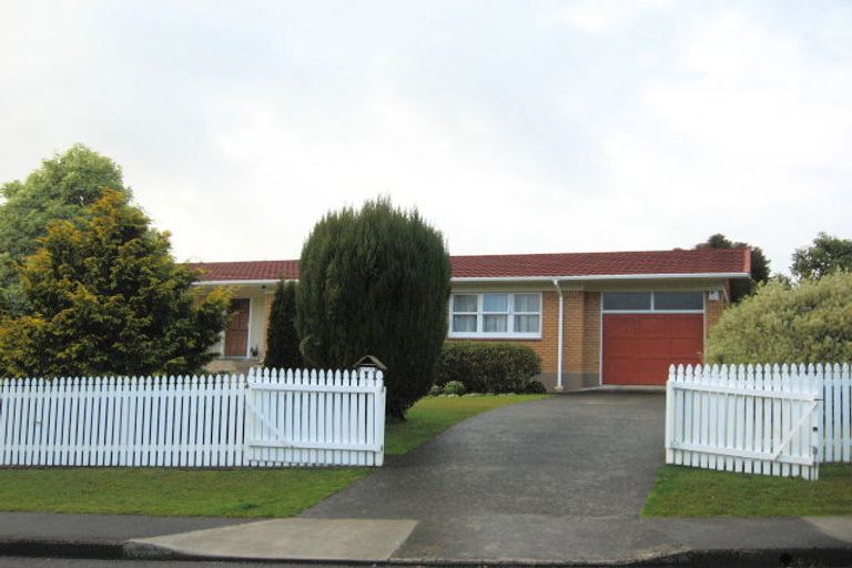 Photo of property in 4 Iti Street, Te Kamo, Whangarei, 0112