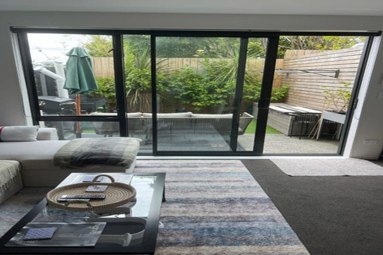 Photo of property in 5 Panoni Lane, Howick, Auckland, 2014