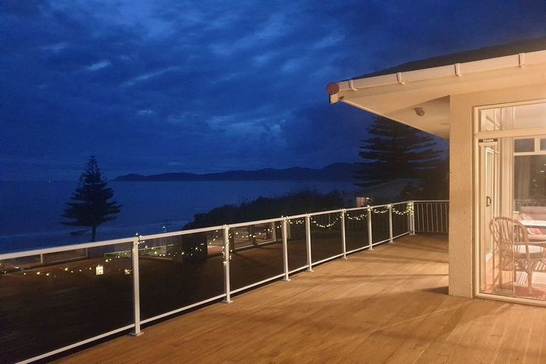 Photo of property in 19 The Crescent, Raumati South, Paraparaumu, 5032