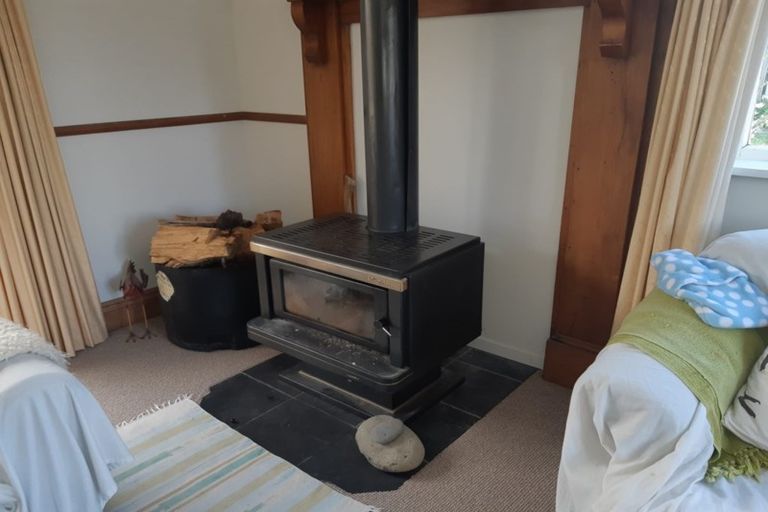 Photo of property in 138 Fitzherbert Street, Featherston, 5710